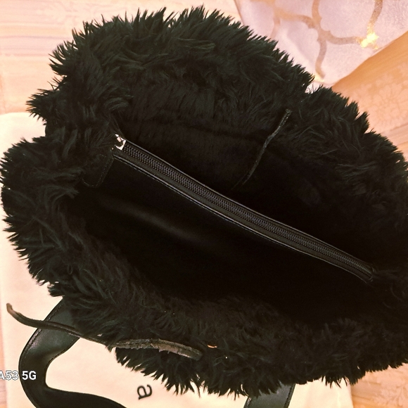 UGG Australia Black Suede leather Shearling Sherpa Sheepskin TopHandle Tote Hand - Picture 13 of 14